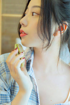 free男子游泳部第一季高清在线观看